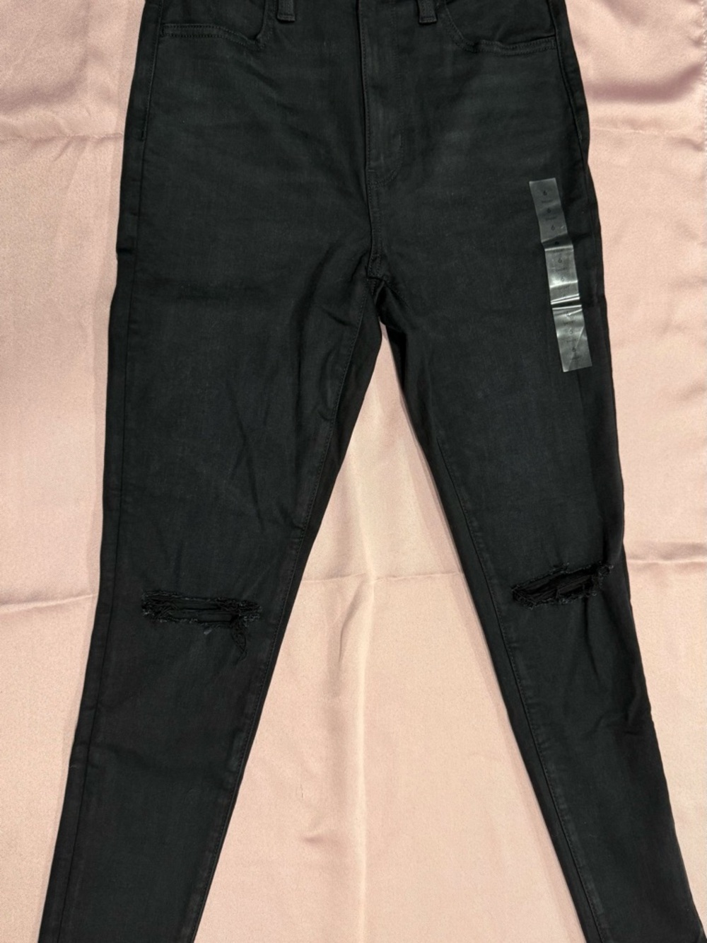American Eagle Outfitters Black High-Rise distressed Skinny Jeans